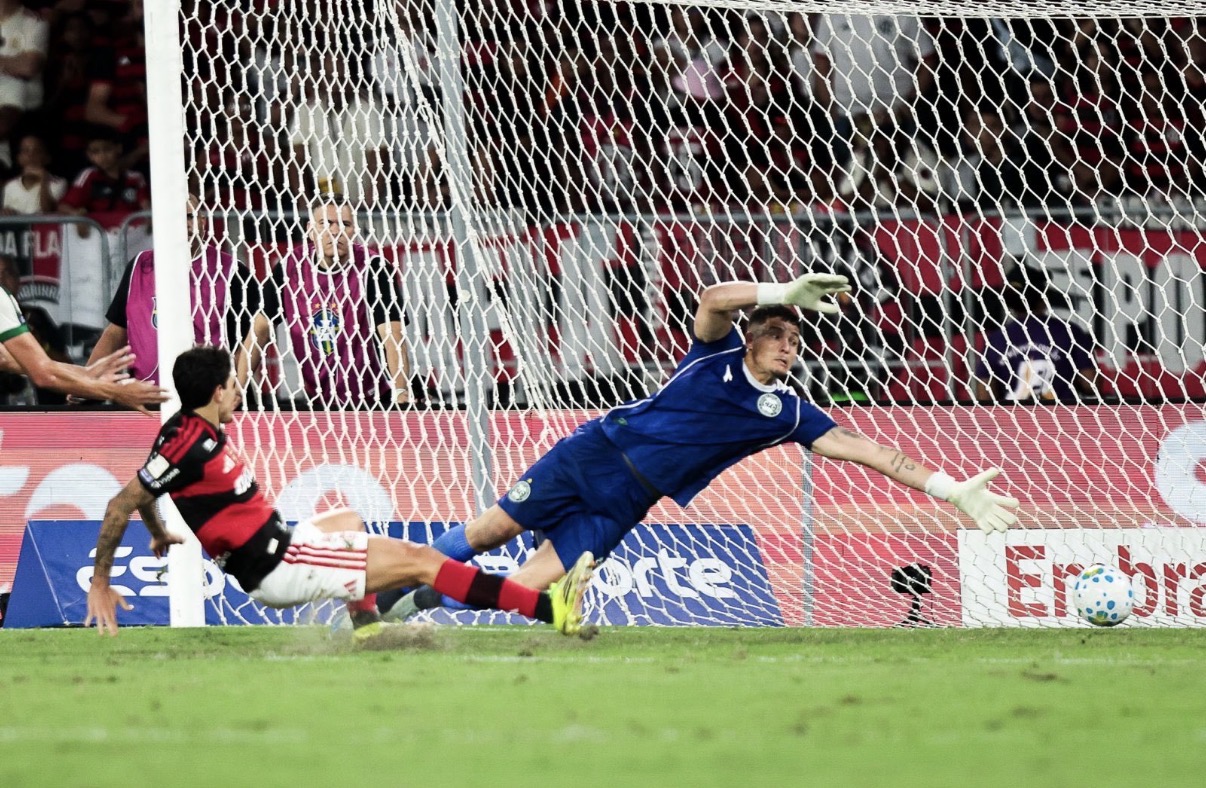 Coritiba perde para o Flamengo na última rodada do Brasileirão antes da pausa para Copa do Mundo 1 IMG 2136