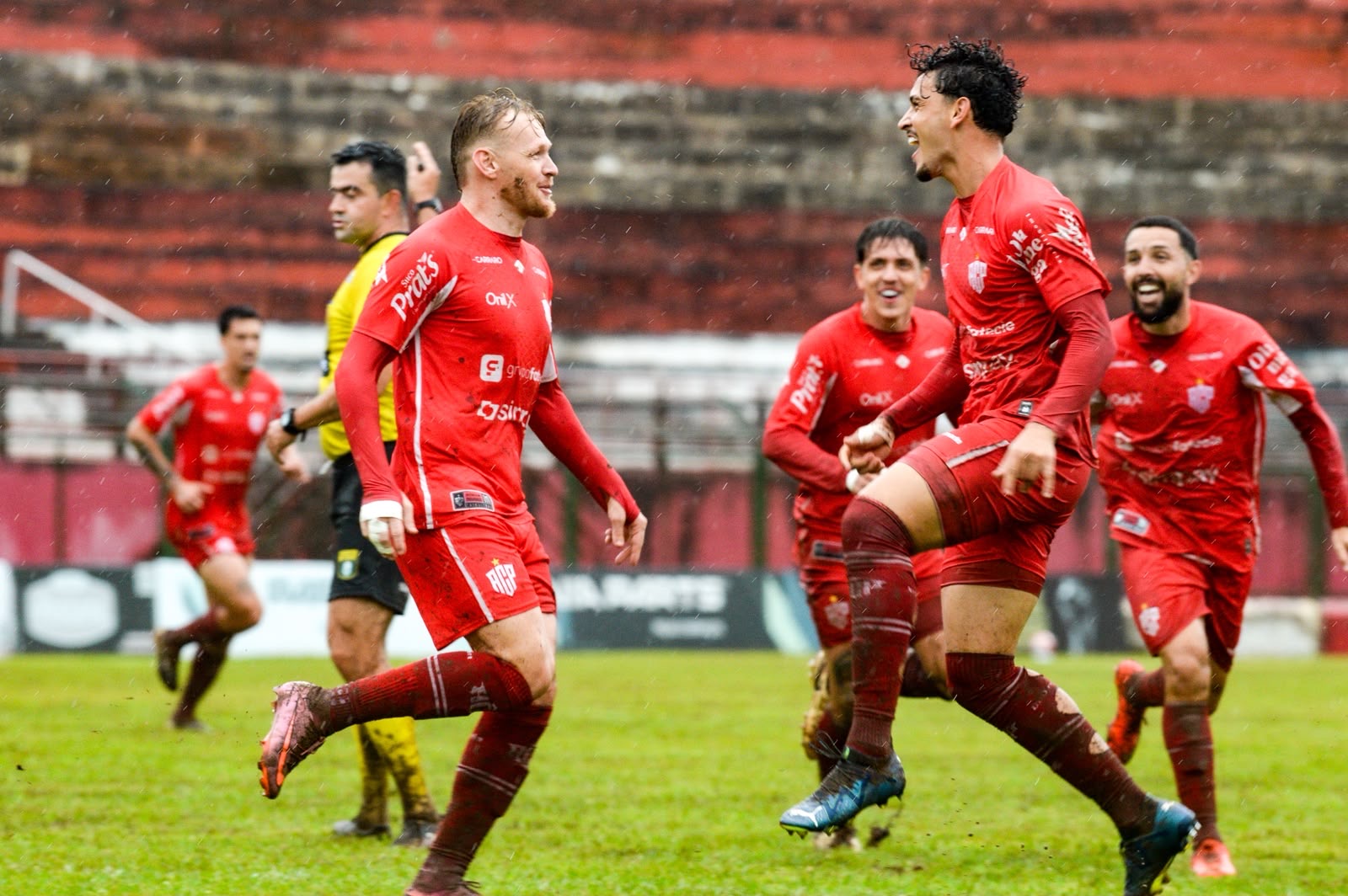 Em jogo de muitos gols, Paranavaí vence o Azuriz pela Copa Paraná 1 58cfccd6 cddc 4cd6 ae8f 5329d1ad1e87